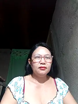 hotpinay 45 online show from March 5, 8:05 pm