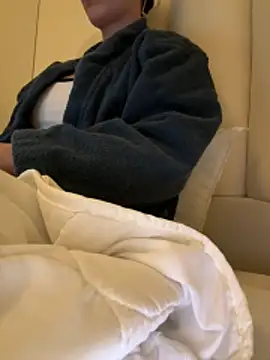 Sara0202 online show from March 20, 8:35 pm