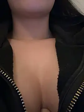 Sara0202 online show from March 29, 8:53 pm