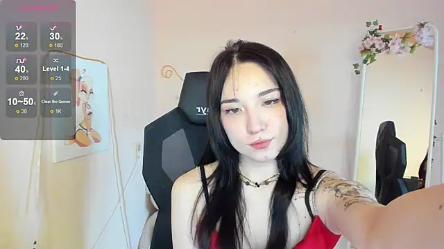 Snapshot of AliceeinWonderlanddd chatting on May 29, 3:04 am AliceeinWonderlanddd online show from May 29, 3:04 am