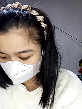 Snapshot of Daisy-lusia2026 chatting on February 3, 12:20 am Daisy-lusia2026 online show from February 3, 12:20 am