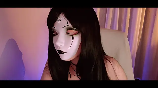 NoirLiliyaa online show from February 16, 9:00 pm