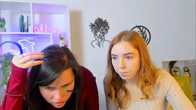 Snapshot of stella_flower chatting on February 13, 12:34 pm stella flower online show from February 13, 12:34 pm