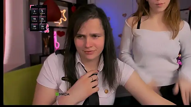 Snapshot of stella_flower chatting on February 25, 7:18 am stella flower online show from February 25, 7:18 am