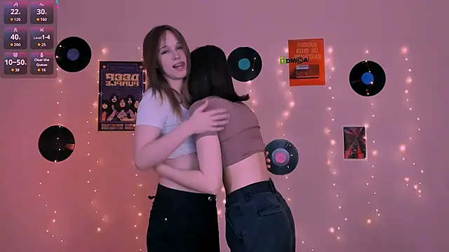 eira mouse online show from April 8, 8:58 am