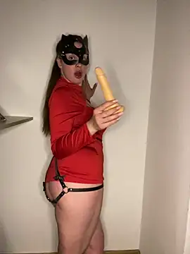 Snapshot of Mishelxxx2 chatting on May 20, 8:37 pm Mishelxxx2 online show from May 20, 8:37 pm