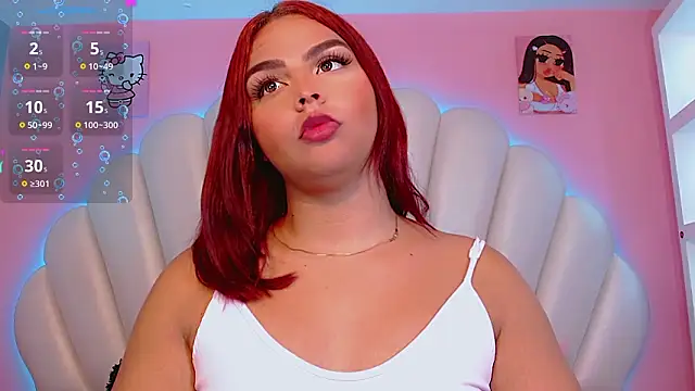 Snapshot of Maia_Hotts chatting on February 27, 11:21 am Maia Hotts online show from February 27, 11:21 am