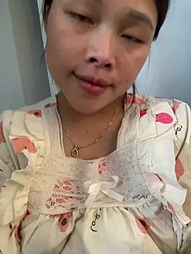 Emxinhka1 online show from April 11, 8:07 am