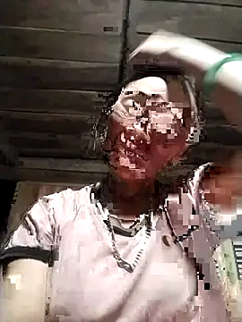 Snapshot of Neoone_1 chatting on April 19, 1:54 pm Neoone 1 online show from April 19, 1:54 pm