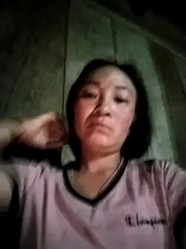 Snapshot of Neoone_1 chatting on April 19, 10:34 pm Neoone 1 online show from April 19, 10:34 pm