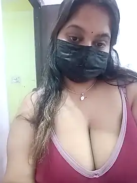 Aliya Hott online show from March 23, 6:50 am