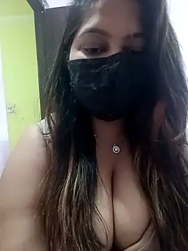 Aliya Hott online show from April 6, 4:32 am