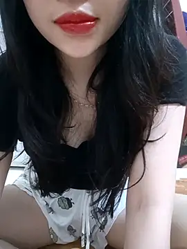 Snapshot of Moe-moex chatting on March 17, 9:01 am Moe-moex online show from March 17, 9:01 am