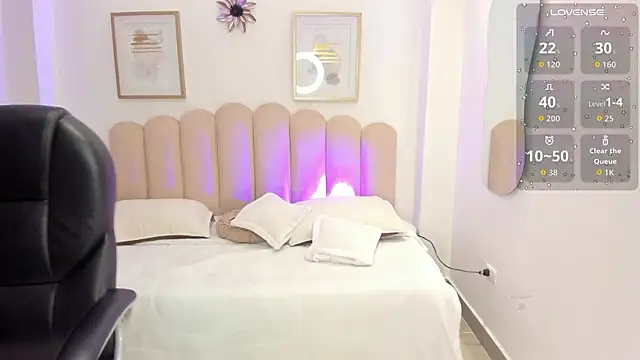 Kailyn Monroe  online show from February 12, 8:15 pm