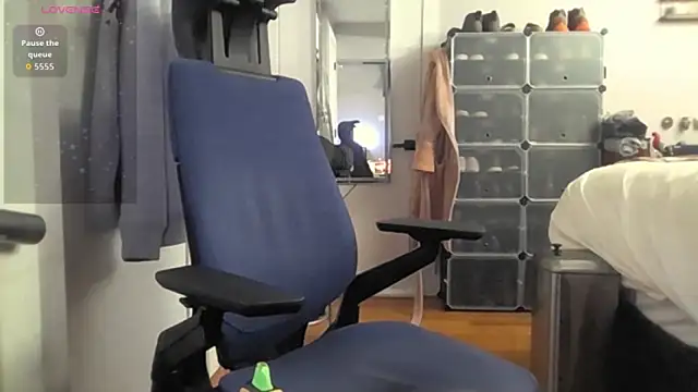 Snapshot of jomanf_slut chatting on February 12, 5:08 pm jomanf slut online show from February 12, 5:08 pm