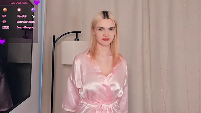 Snapshot of PatricePerlow chatting on February 22, 6:46 am PatricePerlow online show from February 22, 6:46 am