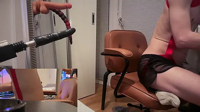 bulge boy online show from February 19, 5:36 am