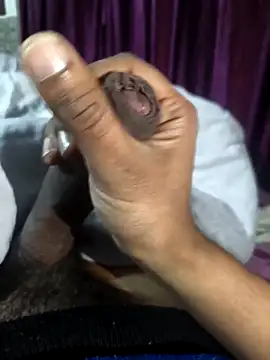 Snapshot of rahul234__ chatting on February 7, 6:11 pm rahul234 online show from February 7, 6:11 pm