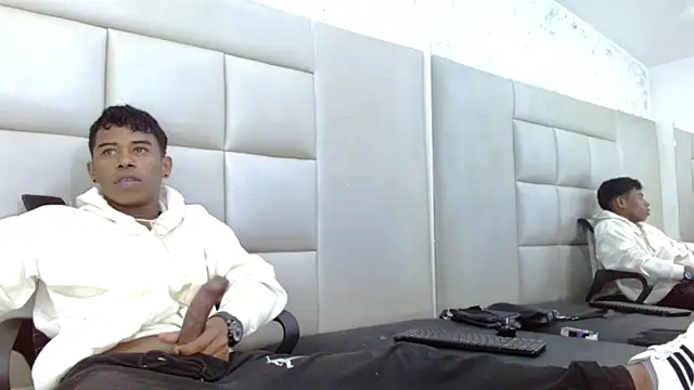 TonnyMarck online show from February 22, 9:30 am