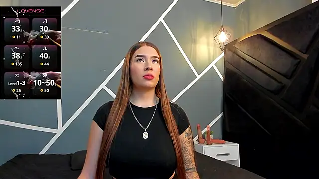 Hanna Becker  online show from February 8, 1:58 pm