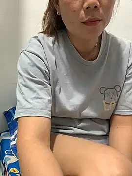 Baby-lovely69 online show from April 2, 11:19 am