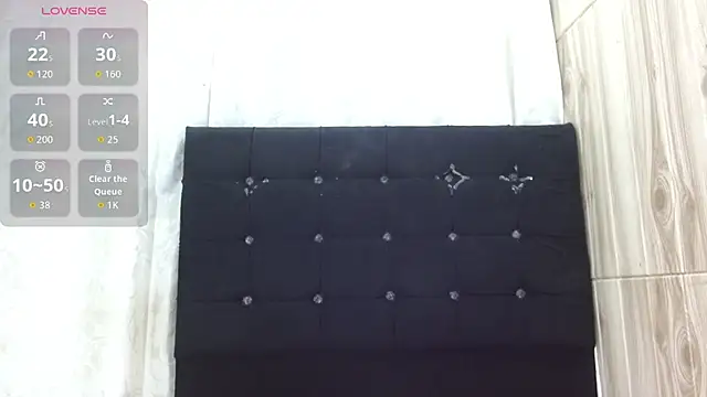 Snapshot of Camil4_milf_1 chatting on February 13, 11:12 pm Camil4 milf 1 online show from February 13, 11:12 pm