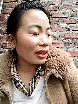 Snapshot of Ella-aa chatting on February 24, 8:01 am Ella-aa online show from February 24, 8:01 am