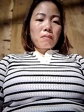 Snapshot of Ella-aa chatting on February 24, 10:08 pm Ella-aa online show from February 24, 10:08 pm