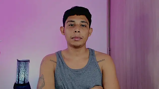 nilo2021 online show from March 30, 3:40 am