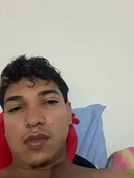 paulhot11 online show from April 16, 4:41 pm