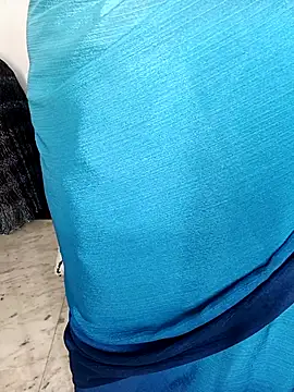 Snapshot of Secret_Bhabhi chatting on February 17, 4:53 am Secret Bhabhi online show from February 17, 4:53 am