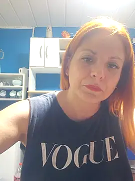 Snapshot of dullsecitalove25 chatting on February 10, 3:43 am dullsecitalove25 online show from February 10, 3:43 am