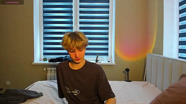 Snapshot of bunnyblush67 chatting on February 25, 7:29 am bunnyblush67 online show from February 25, 7:29 am