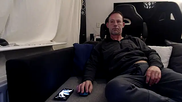 Snapshot of Sexy_Ass_Mike chatting on February 26, 11:15 pm Sexy Ass Mike online show from February 26, 11:15 pm