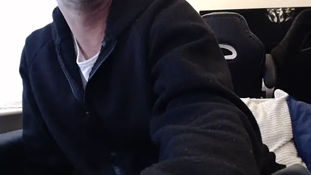 Snapshot of Sexy_Ass_Mike chatting on March 7, 5:10 pm Sexy Ass Mike online show from March 7, 5:10 pm