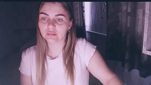 MagicKatarina  online show from March 15, 4:18 am