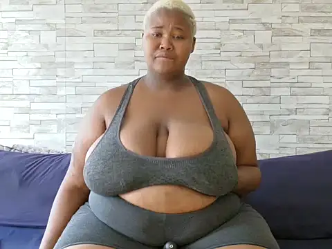 BustyBmw online show from February 22, 10:36 am