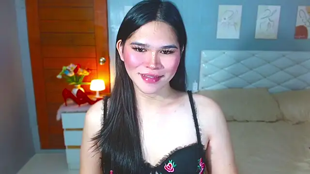 Snapshot of alianabrooks chatting on March 3, 10:37 pm alianabrooks online show from March 3, 10:37 pm