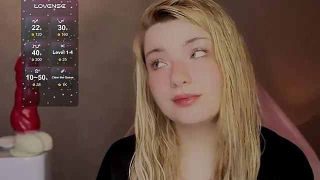 Snapshot of _Matadora_ chatting on February 17, 5:41 pm Matadora online show from February 17, 5:41 pm