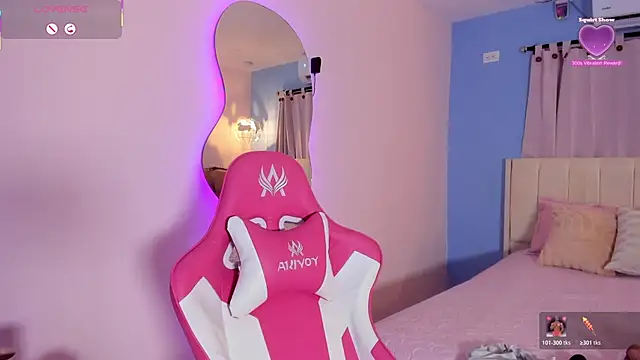 Snapshot of LOU_22_ chatting on February 9, 12:53 pm LOU 22 online show from February 9, 12:53 pm