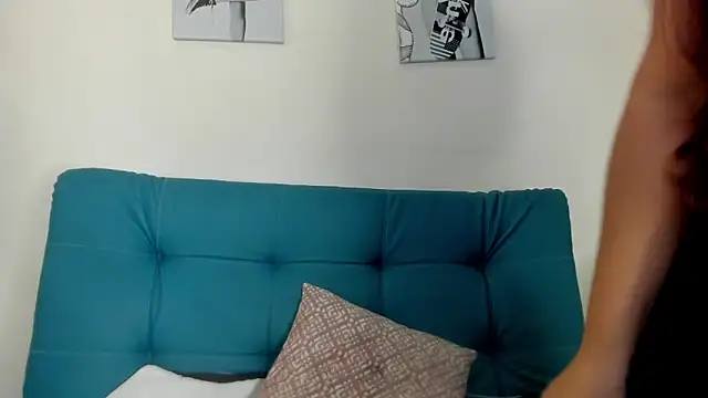 Victoria Rosee online show from February 16, 12:45 pm