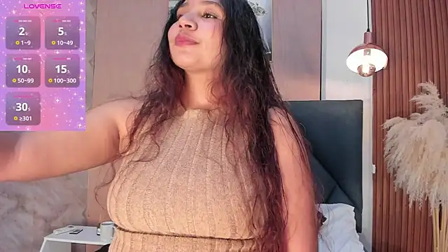 Victoria Rosee online show from March 30, 1:01 pm