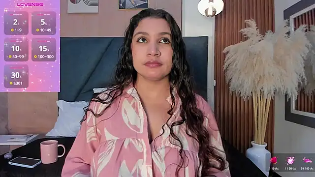 Victoria Rosee online show from April 1, 12:50 pm