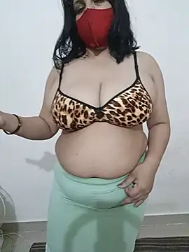 Snapshot of Ruby1hot2 chatting on June 5, 6:42 am Ruby1hot2 online show from June 5, 6:42 am