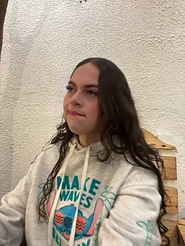 Annie bonnie  online show from May 10, 11:26 am