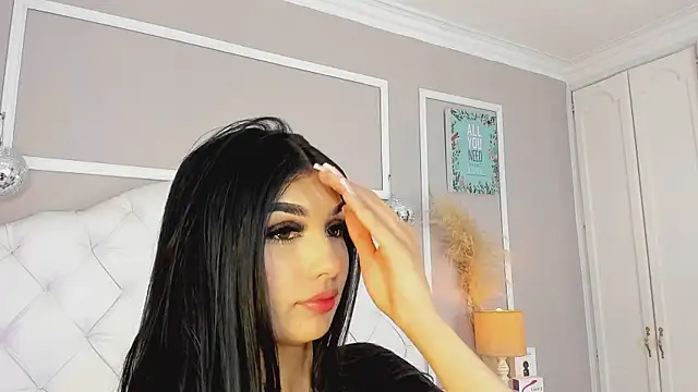 Snapshot of saryth_hott chatting on February 4, 2:23 pm saryth hott online show from February 4, 2:23 pm