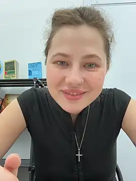 AsynaYuuki online show from March 26, 6:35 pm