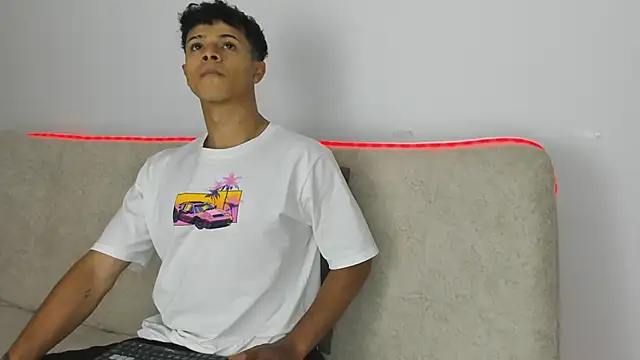  Alex Colton online show from March 27, 10:09 pm