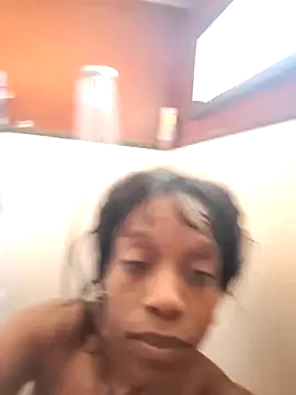 Snapshot of NatalieGainer_goodies chatting on February 9, 4:44 pm NatalieGainer goodies online show from February 9, 4:44 pm