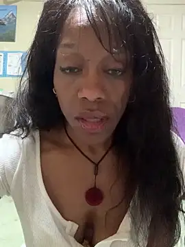 Snapshot of NatalieGainer_goodies chatting on April 21, 3:46 am NatalieGainer goodies online show from April 21, 3:46 am